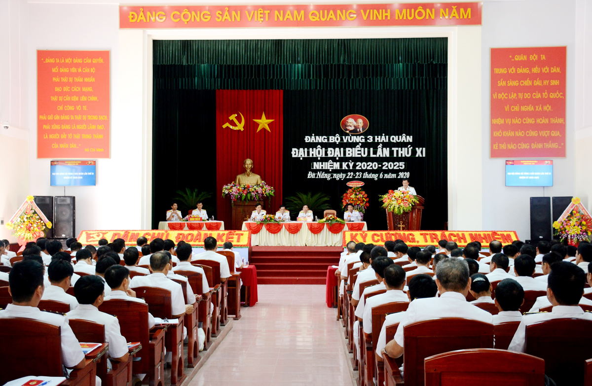 Xây dựng Vùng 3 Hải quân 